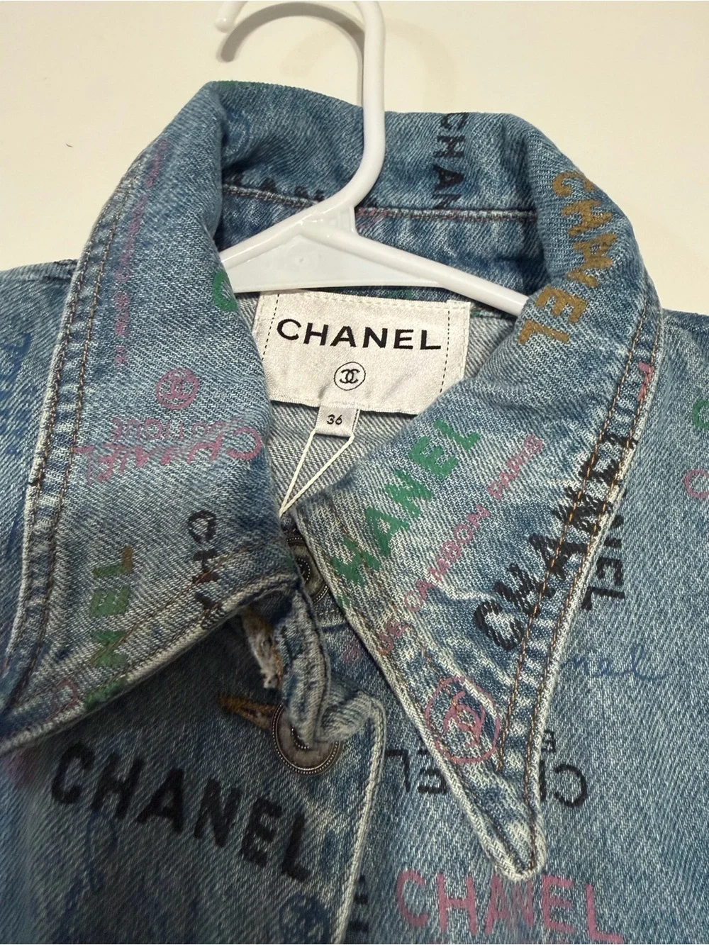 Secondhand Women's Blue Denim Logo Jacket